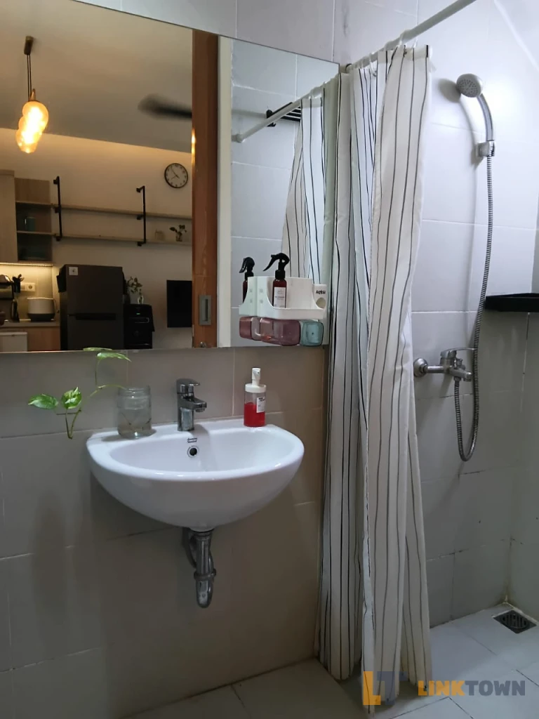 Linktown Grand Wisata Bekasi